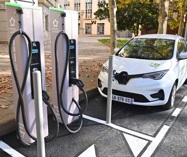 Montpellier-recharge-collectivité