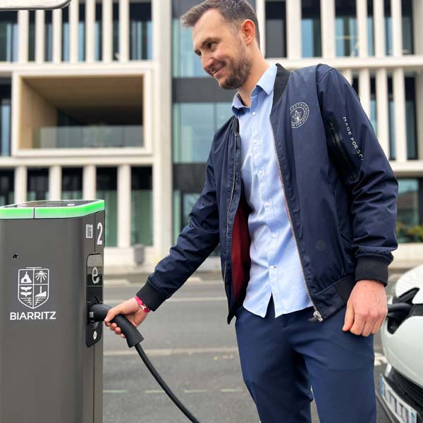 Biarritz bornes de recharge installation de bornes de recharge à Biarritz